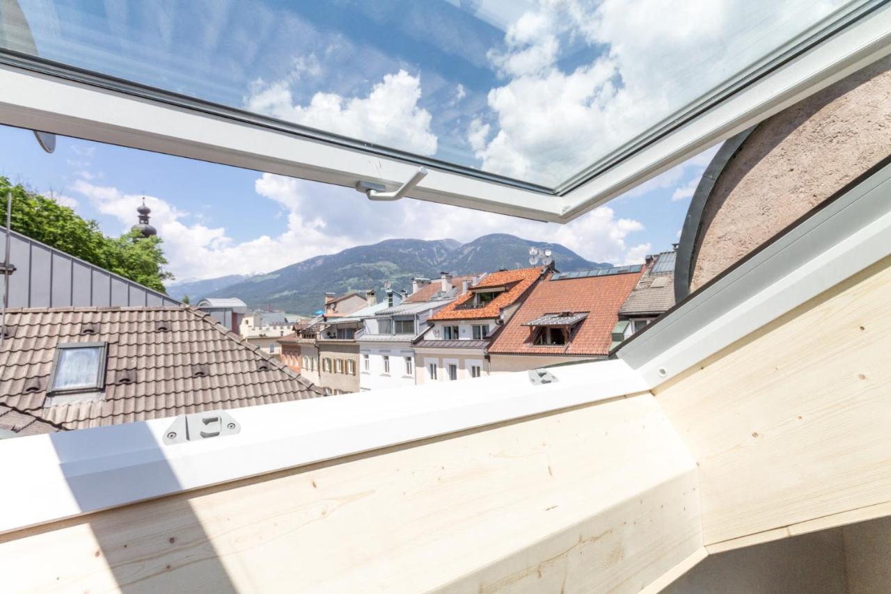Central Attic - City View Brunico Bagian luar foto